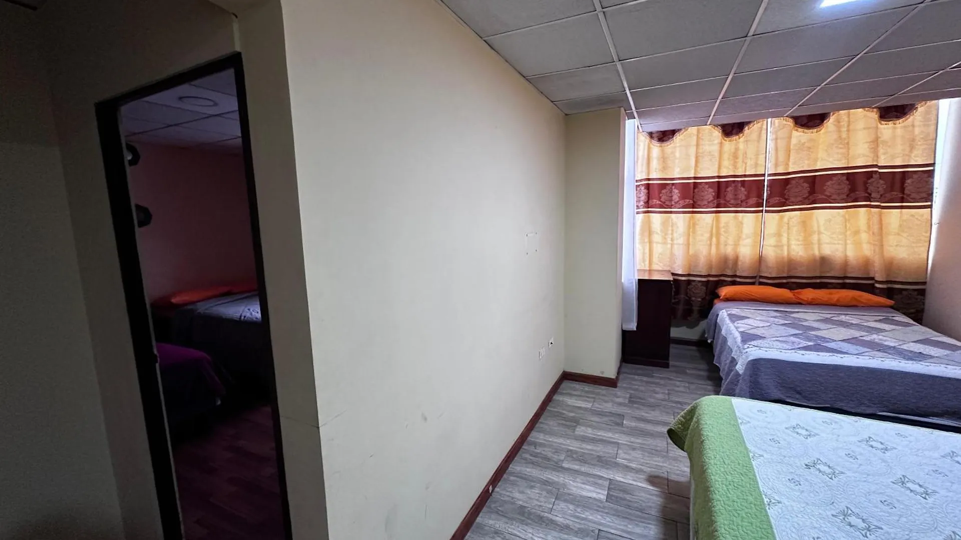 Hotel 4 Rios Cuenca 3*,  Ecuador