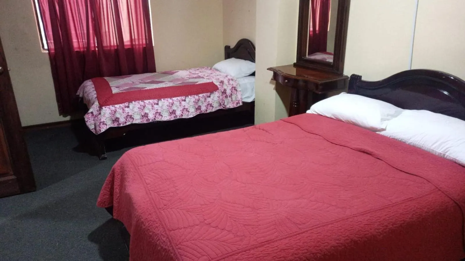 Hotel 4 Rios Cuenca